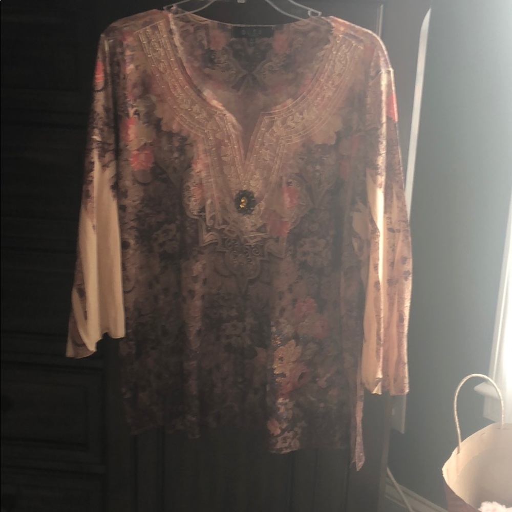 Women’s blouse size 1x